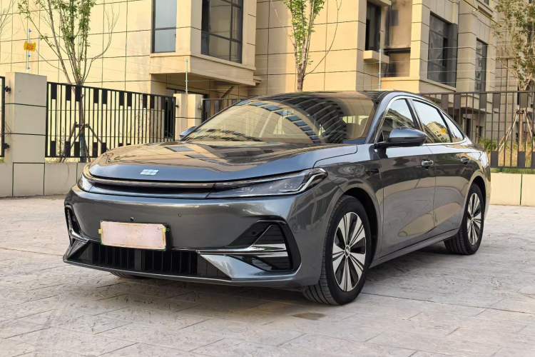 Used Geely Galaxy A7 2025 Model EM-i 150km Exploration+ Edition