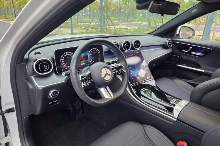 Used Mercedes-Benz C-Class 2024 C 200 L Sport Edition Interior 5