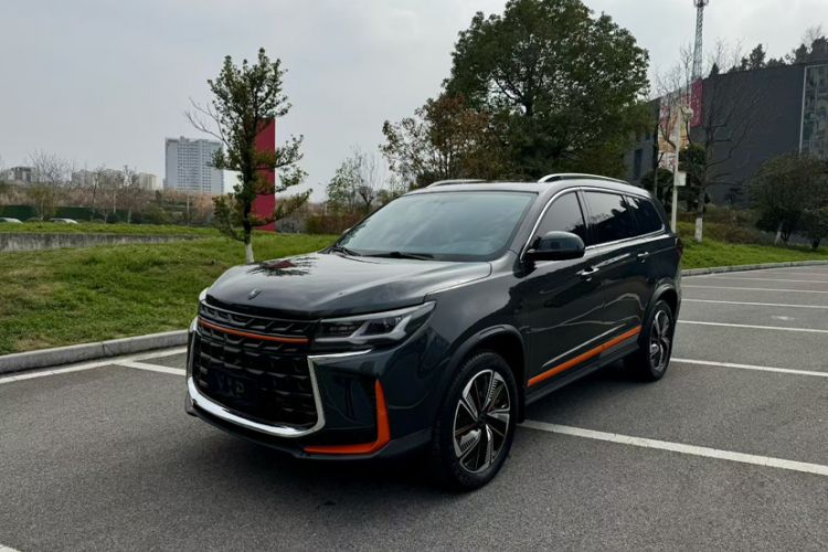 Used FORTHING T5 2022 Mach Edition 1.5T DCT Performance Model with Five Seats