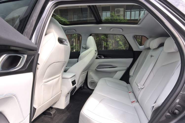 Used CHANGAN OSHAN Z6 New Energy 2022 Blue Whale iDD 150KM Flagship PLUS Smart Parking Edition