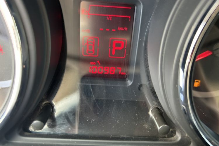 Used Dongfeng Aeolus A60 2014 1.6L Automatic Luxury Model