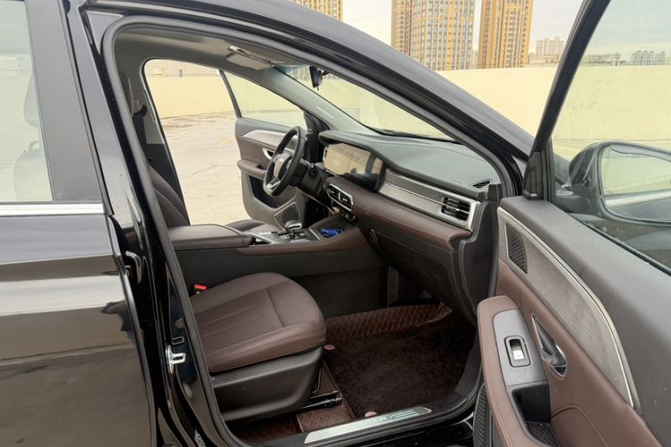 Used JETOUR X90 PLUS 2023 Facelift 1.6TD DCT Villa 7-Seater