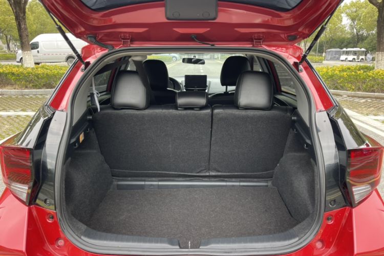 Used Toyota YARiS L Zhi Xuan 2021 X-Trail 1.5L CVT Leading Edition