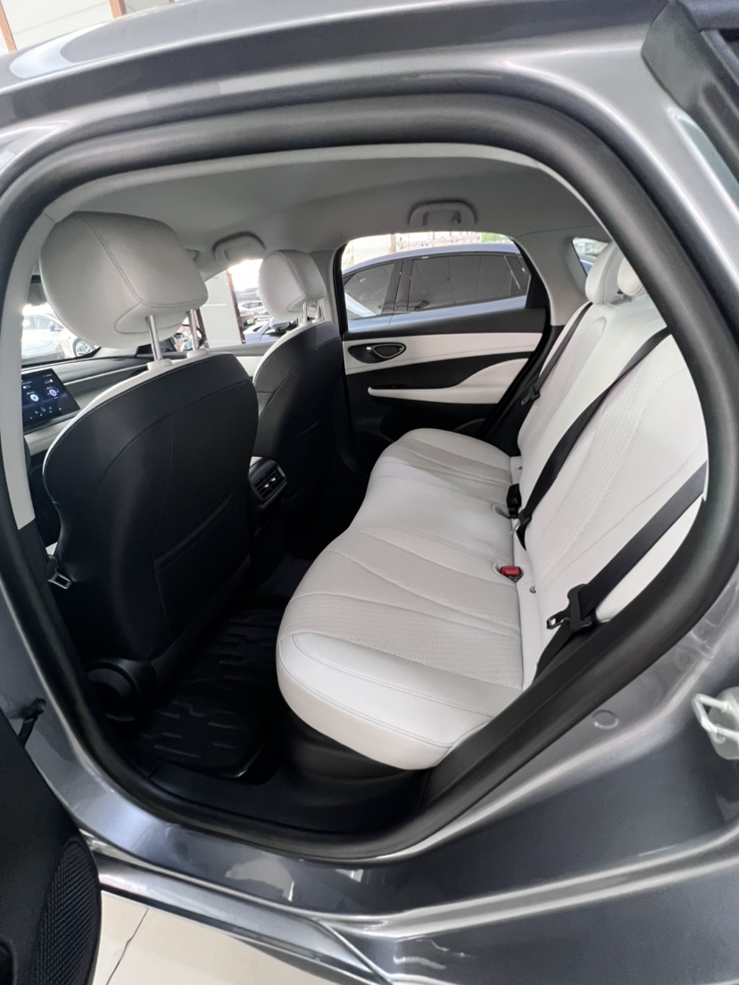 BYD Seal 05 DM-i 2025 DM-i Smart Drive 55KM Luxury Model — снимка 17