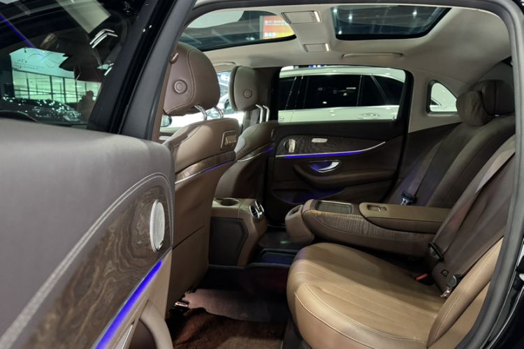 Used Mercedes-Benz E-Class 2019 Facelifted E 300 L Stylish Version
