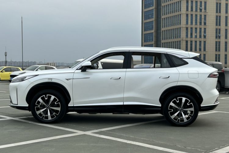 Used Roewe D5X DMH 2024 135 Tech Edition