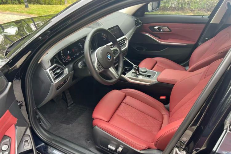 Used BMW 3 Series 2022 Restyled 325Li M Sport Night Edition Package Interior 4