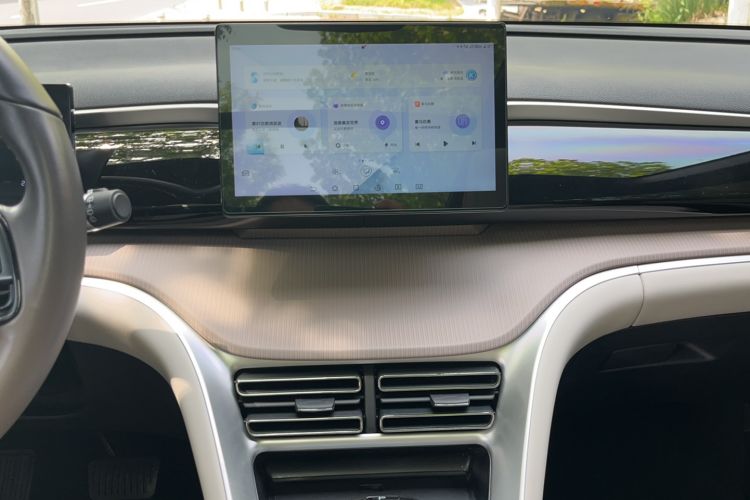 Used BYD Song Pro New Energy 2024 HONOR Edition DM-i 71KM Leading Model
