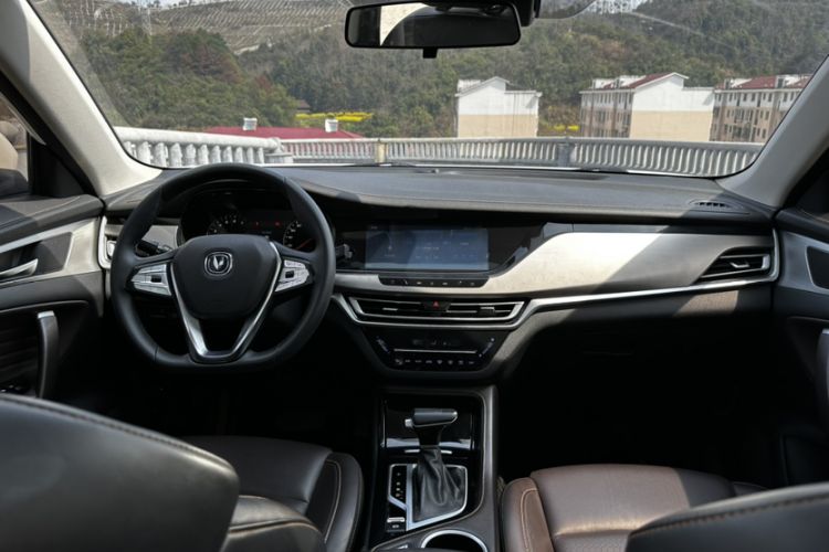 Used Changan CS35PLUS 2018 1.6L Automatic Changlian Edition China V Standard
