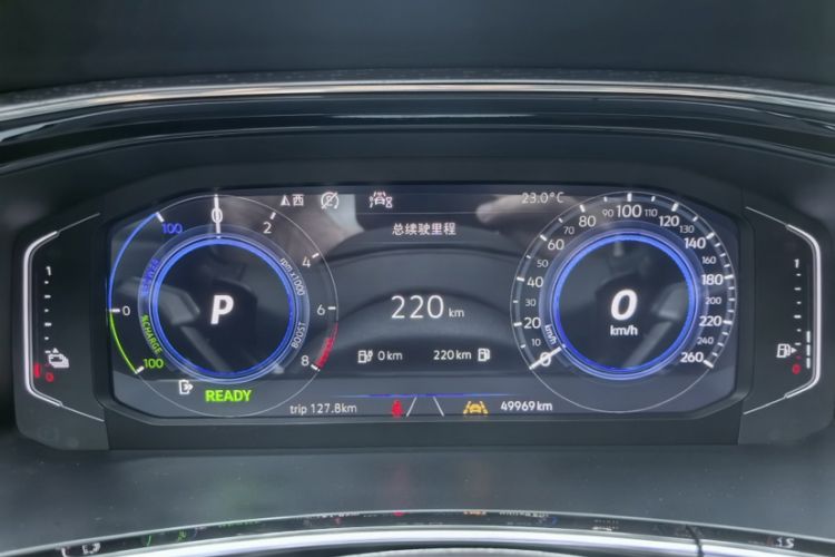 Used Volkswagen Tayron GTE Plug-in Hybrid 2020 1.4T Luxury Model Odometer Close Up