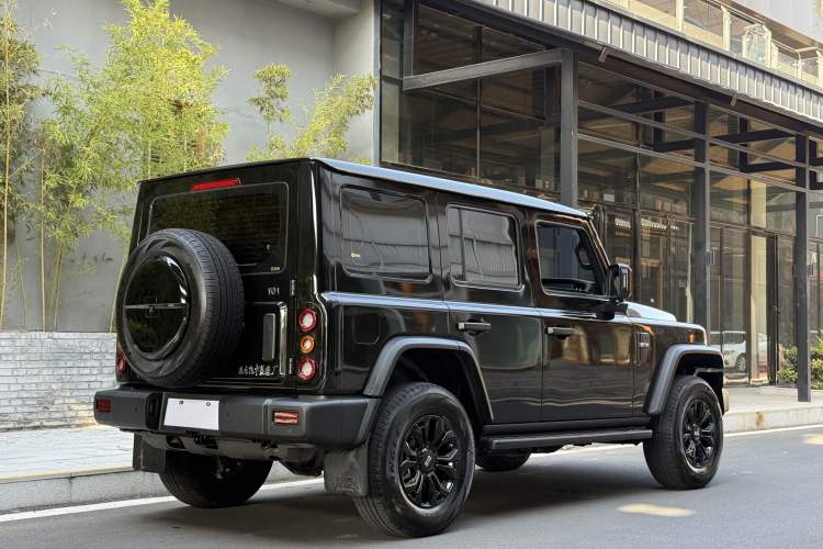 Used 212 T01 2024 2.0T Mechanic