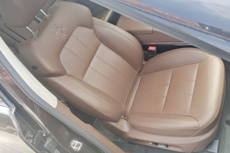 Used Zotye T700 2017 1.8T Dual-Clutch Prestige Model