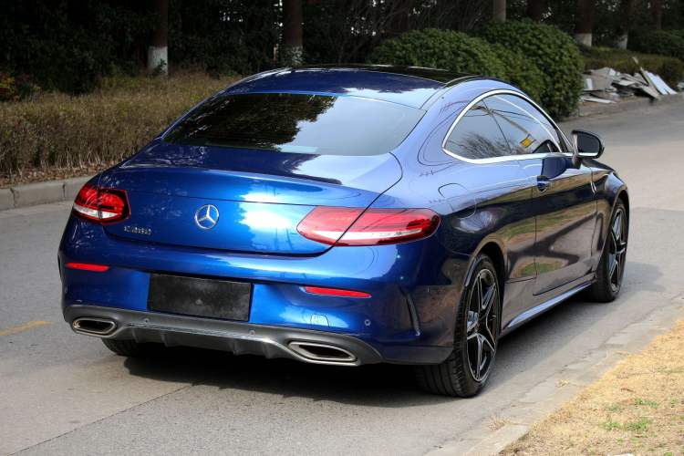 Used Mercedes-Benz C-Class 2019 C 260 Coupe Exterior 5
