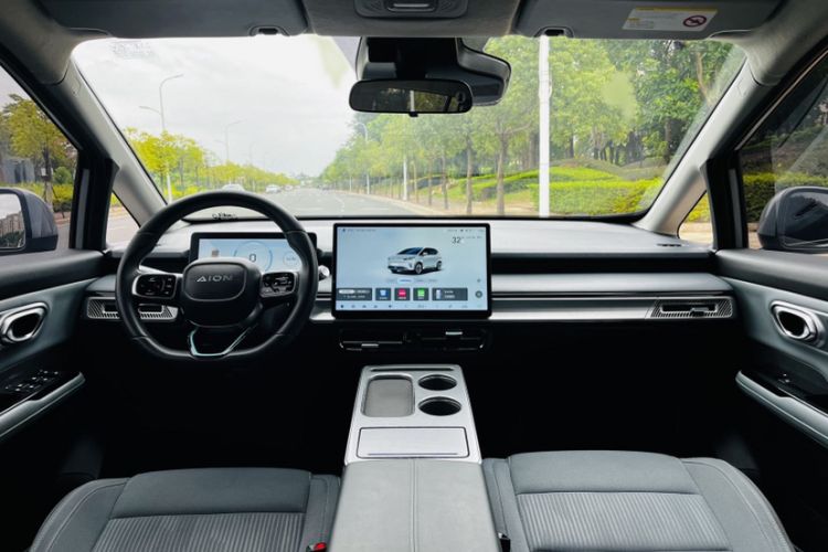 Used AION Y 2022 Plus 70 Enjoy Edition Interior 1