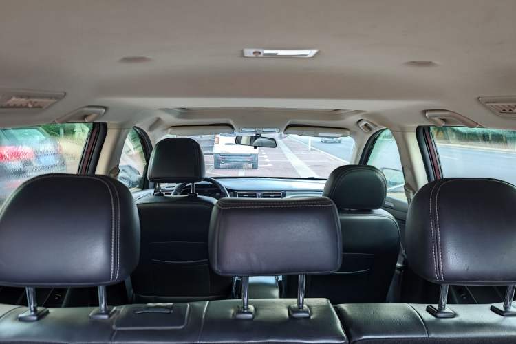 Used Dongfeng Fengon 580 2016 1.8L Manual Comfort Model
