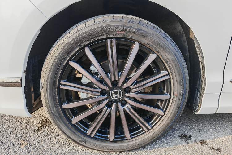 Used Honda Elysion 2024 2.0L eHEV Ultimate Edition