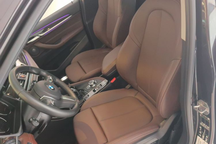 Used BMW X1 2022 Updated xDrive25Li Premium Edition Interior 5