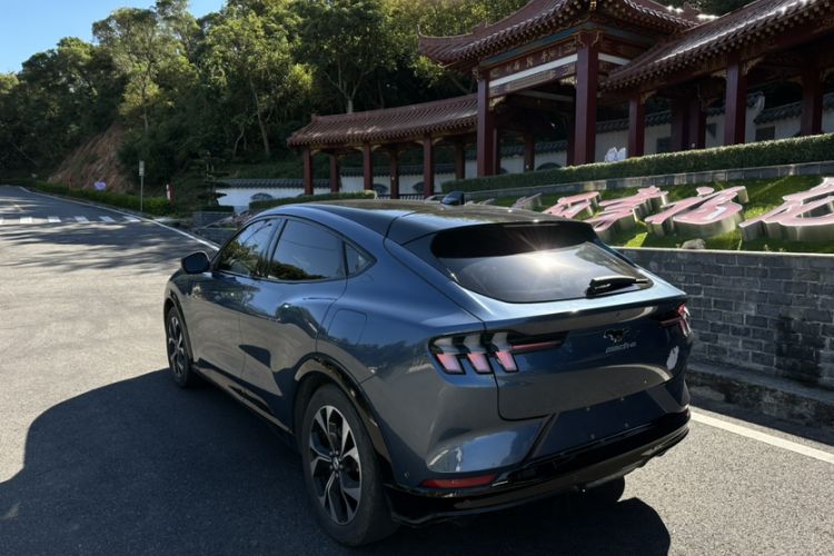 Used Ford Mustang Mach-E 2021 AION Y Plus Rear-Drive Luxury Edition (Long Range)