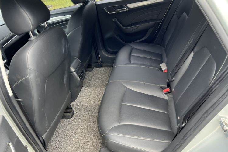 Used Roewe i6 New Energy 2017 45T Hybrid Connect & Smart Enjoyment Edition