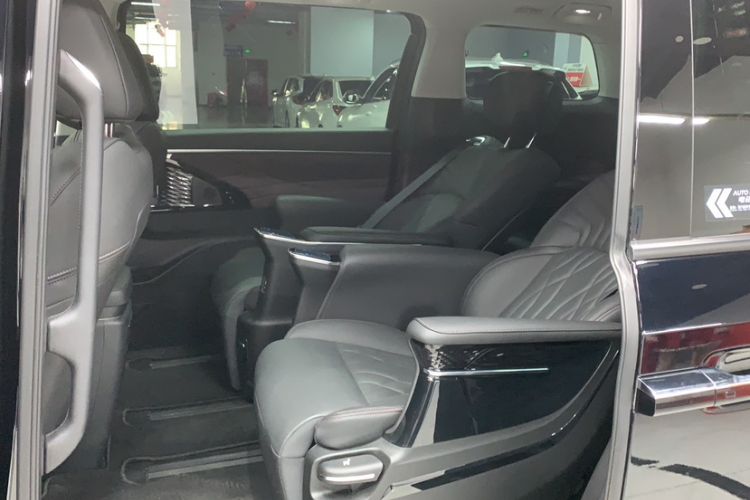 Used GAC Trumpchi M8 2024 Master Series 400T Prestige Edition Interior 4