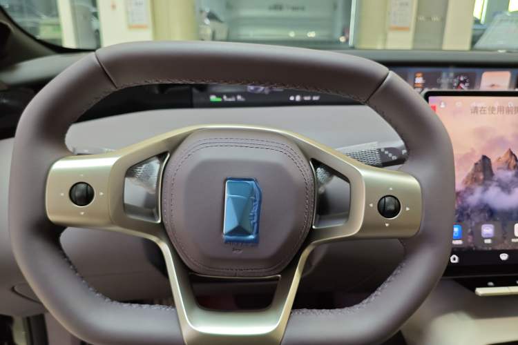 Used Avatr 12 2025 Year Updated Max All-Electric Version
