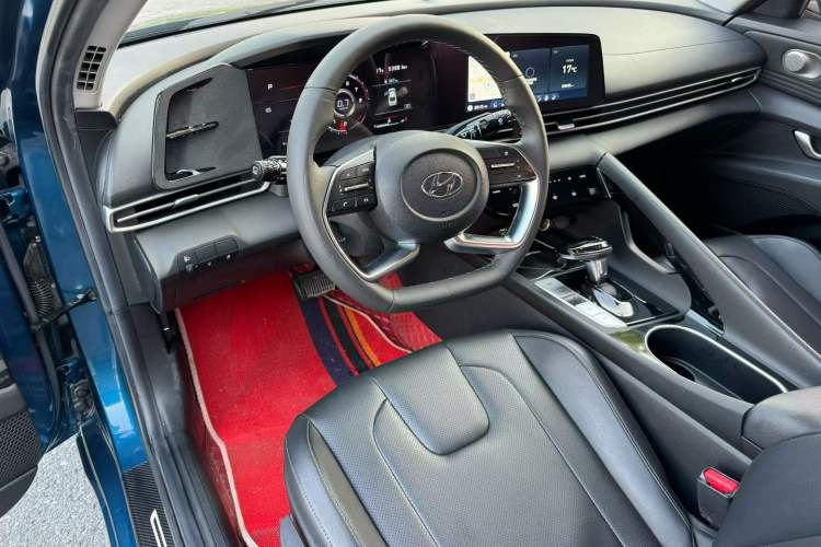 Used Hyundai Elantra 2021 1.5L CVT GLX Elite Edition