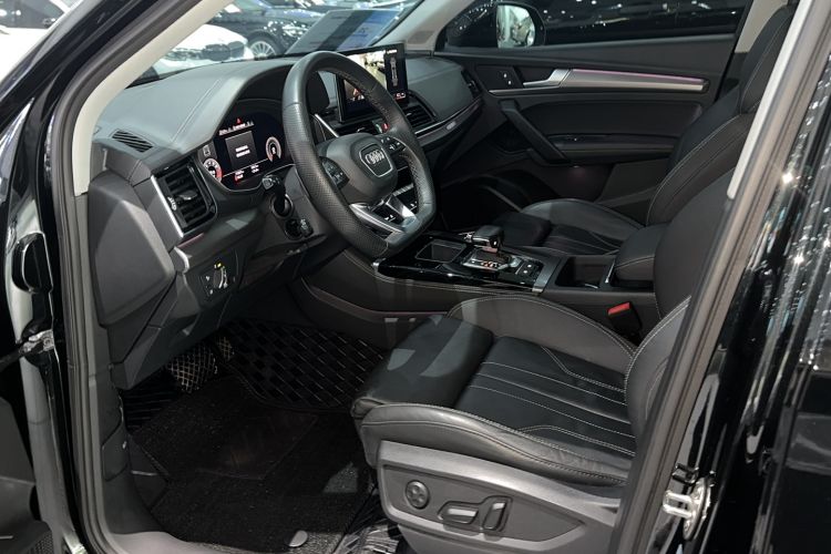 Used Audi Q5L 2022 45T Luxury Dynamic Model Left Front Seat