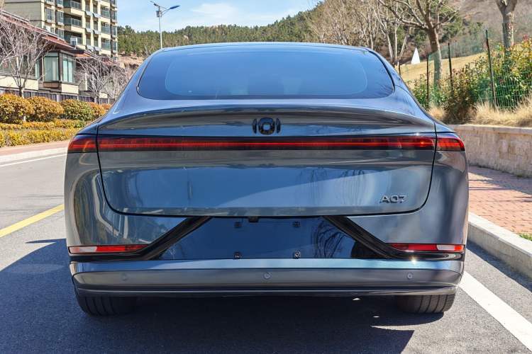 Used CHANGAN NEVO A07 2024 All-Electric "True Fragrance" Edition 710 Flagship Model Exterior 6