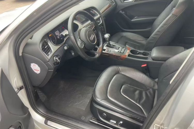 Used Audi A4L 2013 35 TFSI Automatic Standard Model
