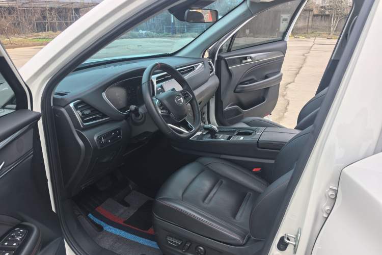 Used GAC Trumpchi GS4 PLUS 2023 390T Automatic Nebula Edition
