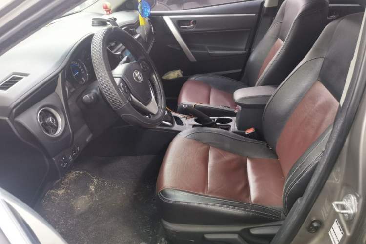 Used Toyota Corolla 2017 Revised Dual-Engine 1.8L E-CVT Elite Edition