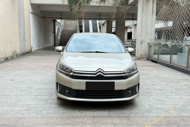 Used Citroen C4 Sega 2016 1.6L Automatic Luxury Model Exterior 3