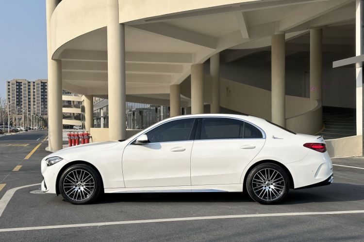 Used Mercedes-Benz C-Class 2024 Second Facelift C 260 L Sport Edition Exterior 4