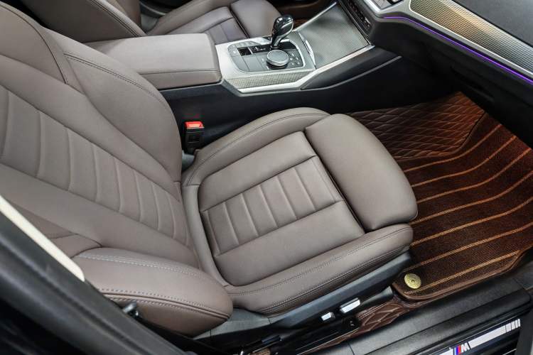 Used BMW 3 Series 2021 325Li M Sport Shadowline Package Interior 12