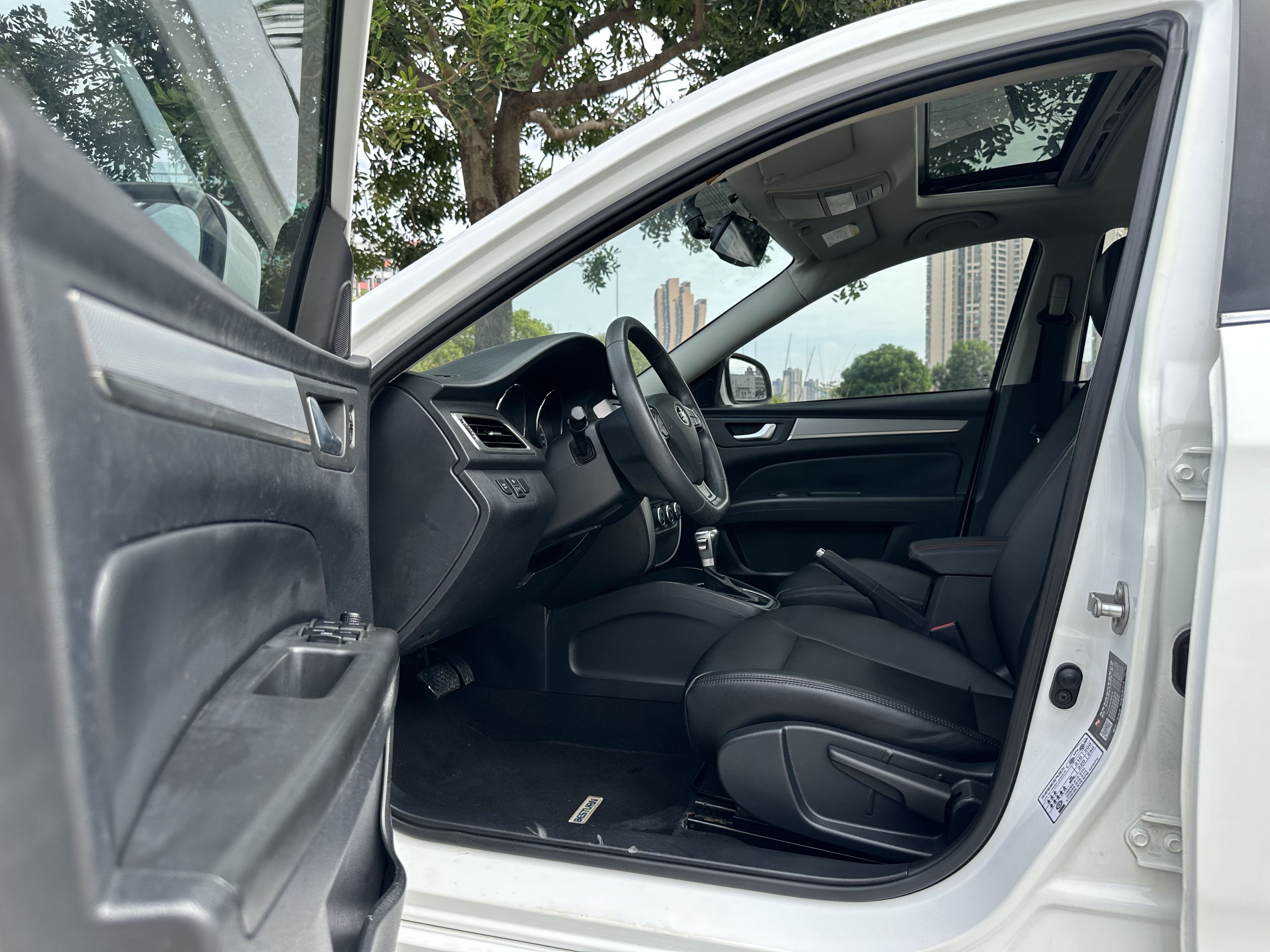 Avant de la voiture