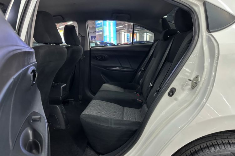 Used Toyota Vios 2014 1.3L Automatic Standard Edition Interior 9