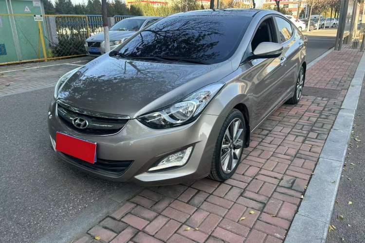 Used Hyundai Elantra (5th Generation / Langdong) 2015 1.6L Automatic Leading Model