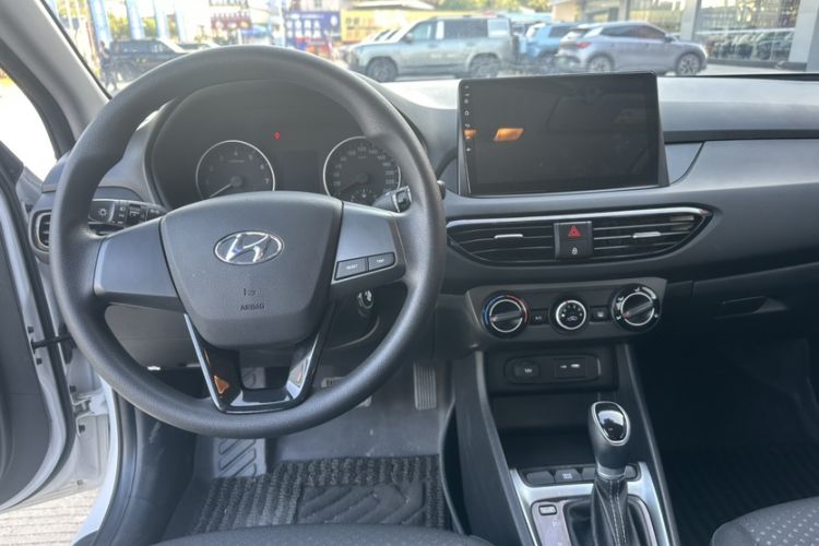 Used Hyundai Celesta 2020 1.6L Automatic GL Enjoyable Edition