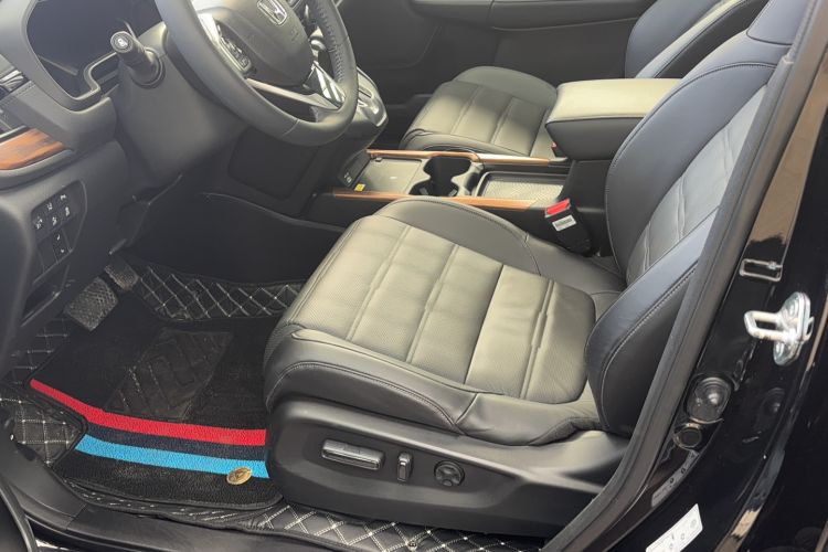 Used Honda CR-V 2021 240TURBO CVT 2WD Fashion Edition Left Front Seat