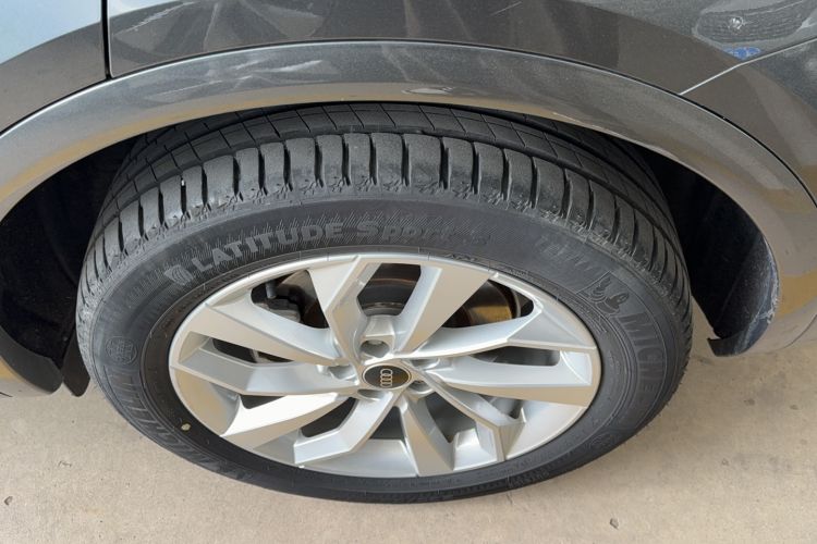 Used Audi Q5L 2022 Updated 40T Luxury Dynamic Edition Exterior 2