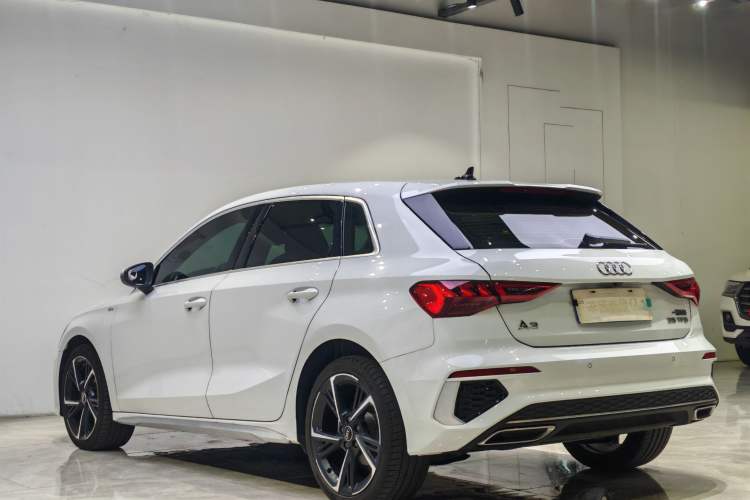 Used Audi A3 2024 Sportback 35 TFSI Fashionable Sports Model
