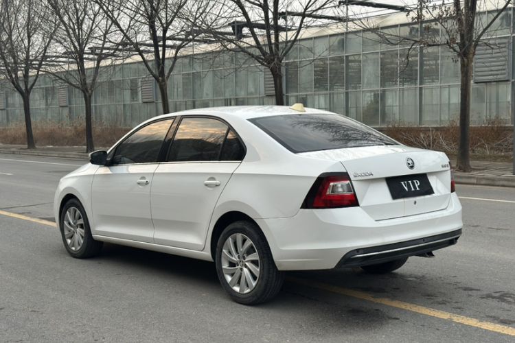 Used Skoda Rapid 2018 1.6L Manual Comfort Edition
