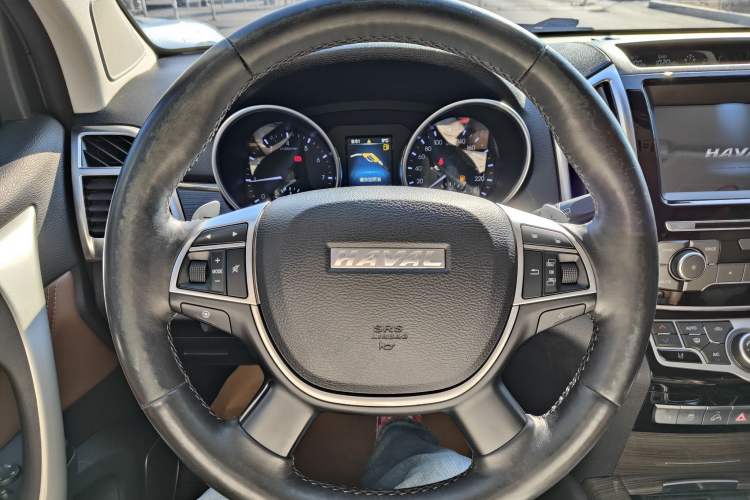 Used Haval H9 2016 2.0T Four-Wheel Drive Prestige Version 5 Seats