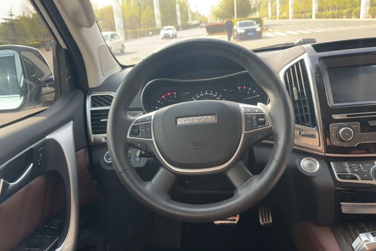 Used Haval H9 2017 2.0T Gasoline 4x4 Premium 5-Seater