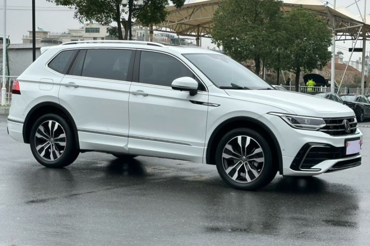 Used Volkswagen Tiguan L 2023 330TSI Automatic Two-Wheel Drive R-Line Enjoyment Edition