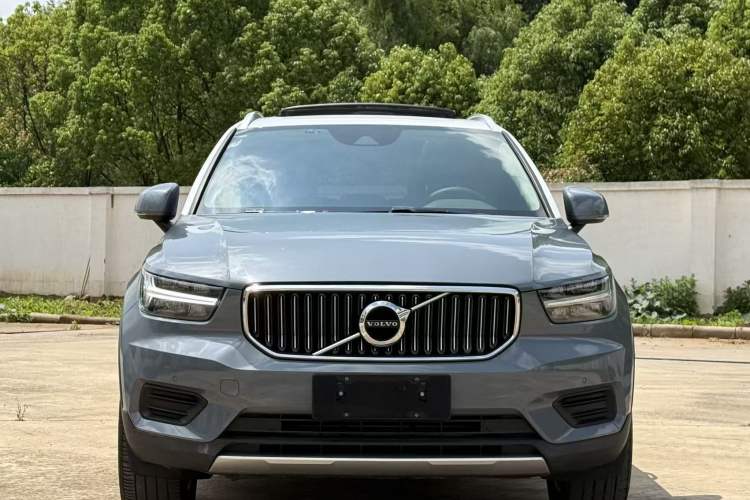Used Volvo XC40 2021 T4 4x4 SmartDrive Fashion Edition