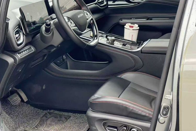 Used AION V 2021 Plus 70 Smart Technology Edition Lithium Iron Phosphate
