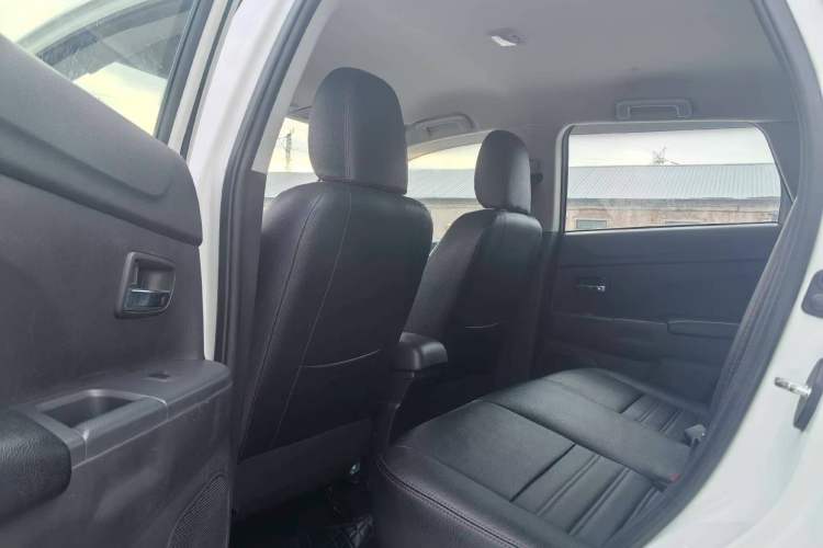 Used Mitsubishi ASX 2015 2.0L CVT Silk Road Commemorative Edition