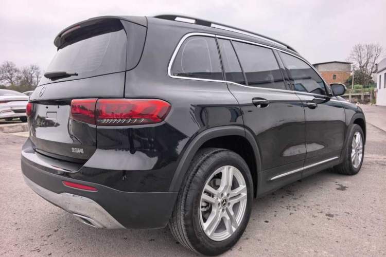 Used Mercedes-Benz GLB 2023 Refreshed GLB 200 Dynamic Edition