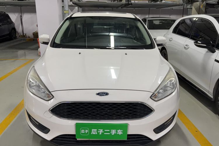 Used Ford Focus 2018 Two-Door Classic EcoBoost 125 Manual - Supercharged Style SmartDrive Edition
